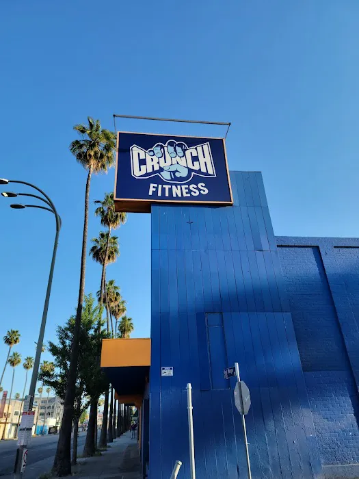 Crunch Fitness - Van Nuys Picture 6