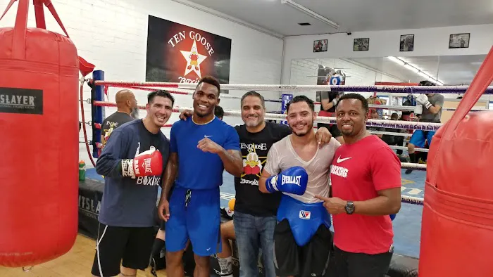 TEN GOOSE BOXING GYM Picture 3