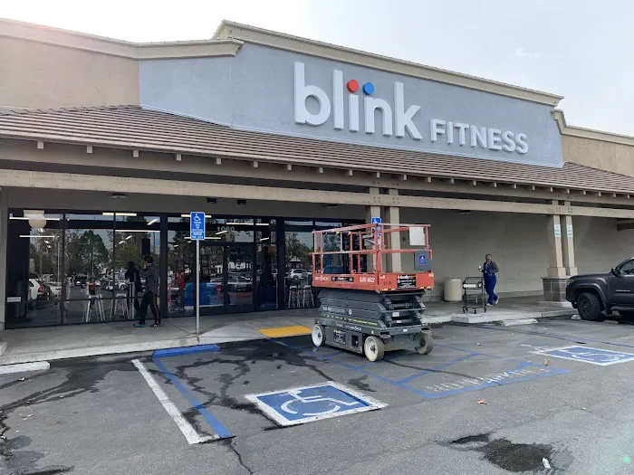 Blink Fitness Burbank Picture 2