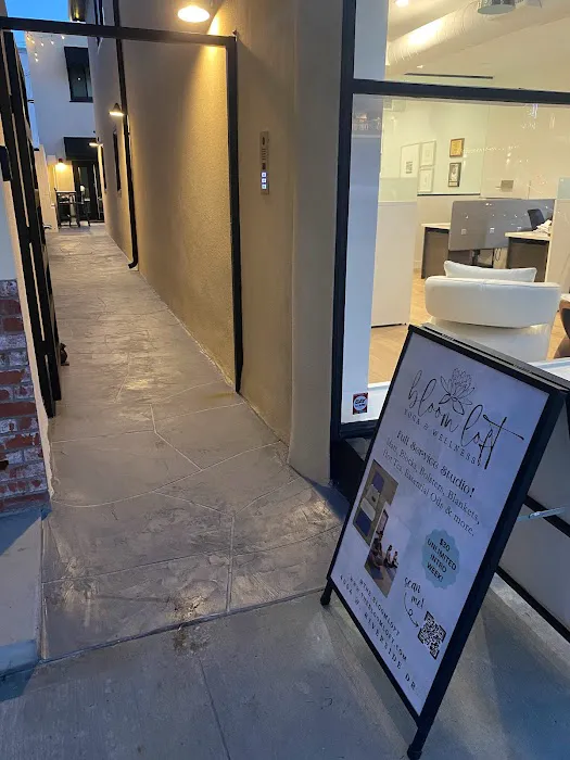 Bloom Loft Picture 3