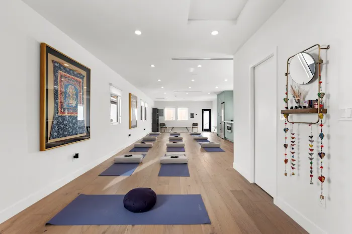 Bloom Loft Picture 8