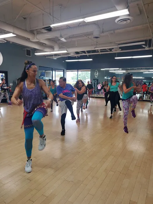 Fitness 19 Picture 3