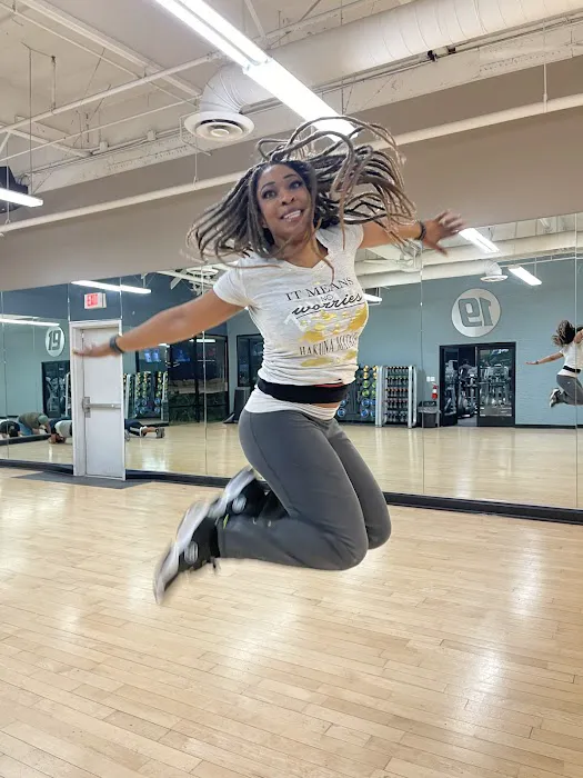 Fitness 19 Picture 1