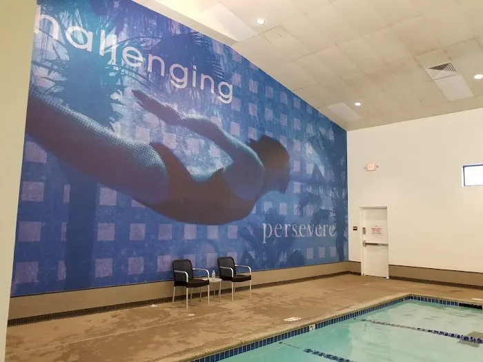 LA Fitness Picture 9