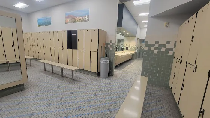 24 Hour Fitness Picture 2