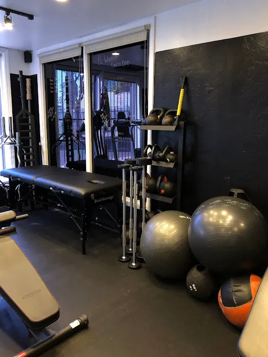 El WORKOUT FITNESS CLUB Picture 1