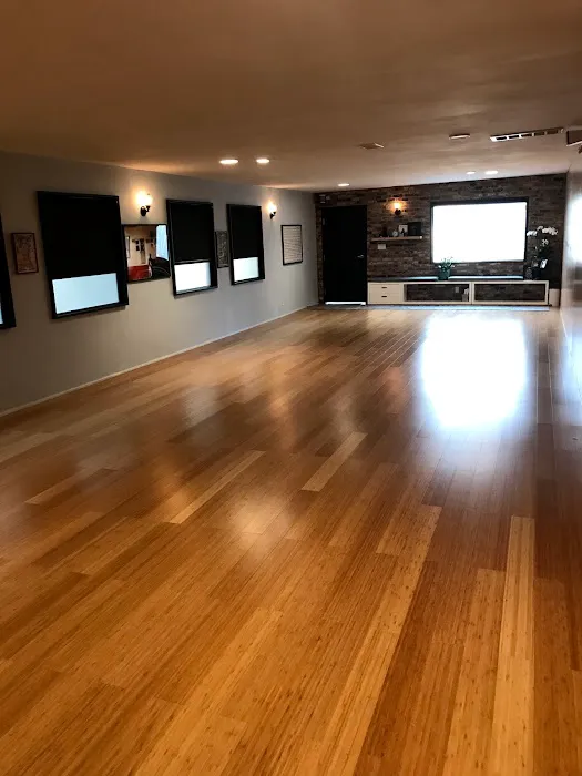 Ashtanga Yoga Traditions/My Petite Shala Picture 9