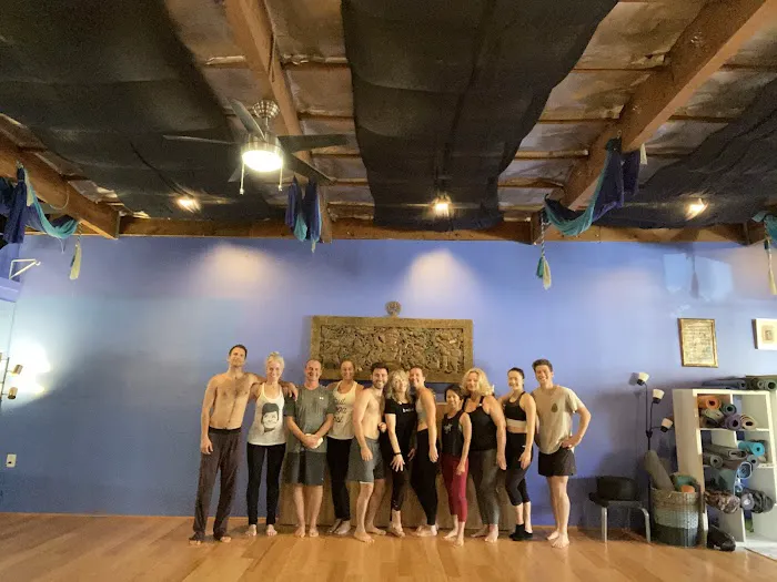 Ashtanga Yoga Traditions/My Petite Shala Picture 4