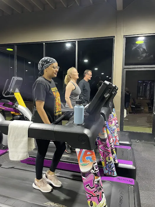 RESULTS Fitness Center Picture 9