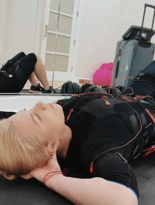 PhysiCal EMS Training studio Picture 1