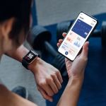 How to Use Smartwatch Metrics for Readiness & Injury Prevention This Autumn
