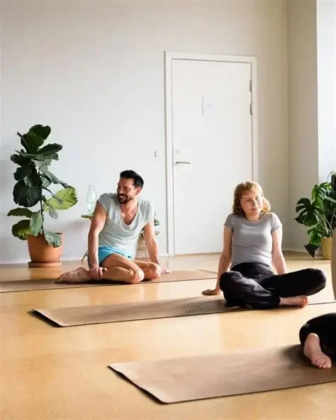 Beginner’s Guide to Yoga: Tips, Poses, and Practices for Starting Your Journey