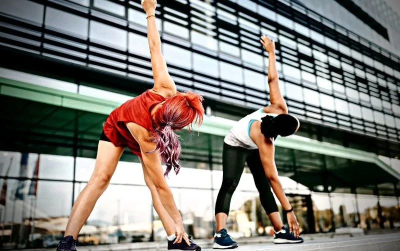 The Best Warm-Up Routines to Do Before Tough Intervals, Races, or Heavy Lifts This Season