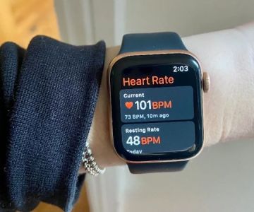 How to Use a Smartwatch to Track Training Stress and Plan Recovery Days