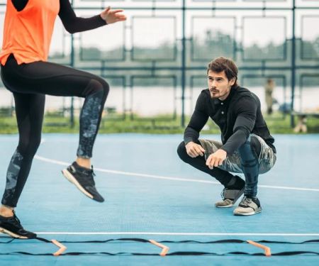 The Best Strength and Conditioning Drills to Improve Reaction Time and Agility for Fall Sports