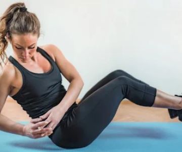 Beginner-Friendly HIIT Circuits You Can Do in a Small Apartment This Autumn – Stay Fit at Home