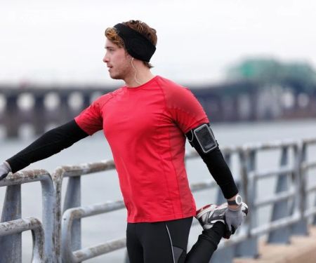 The Best Warm Clothing Choices for Early Morning Runs Without Sacrificing Breathability
