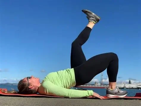 The Runner’s Guide to Strengthening Hips and Glutes for Better Performance