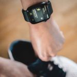 How to Use Smartwatch Training Load to Plan Speed Work and Recovery Runs