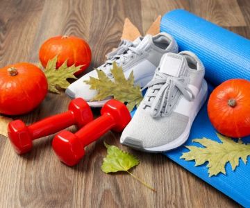 How to Balance High-Intensity Workouts with Quality Sleep and Nutrition During Busy Fall Months