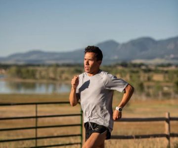 How to Use Tempo Runs to Practice Race Nutrition and Pacing Strategies