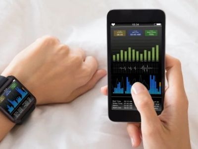 The Best Ways to Use Smartwatch Recovery and Sleep Data to Build a Smarter Weekly Plan This Autumn