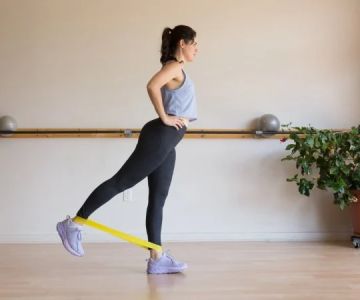 Resistance Band Glute Workouts to Improve Running Power and Prevent Injuries