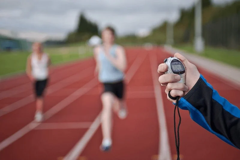 How to Use Short Tempo Blocks to Build Race Pace Confidence Before a Big Autumn Event