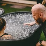 How to Use Contrast Therapy (Cold + Heat) to Speed Recovery This Season