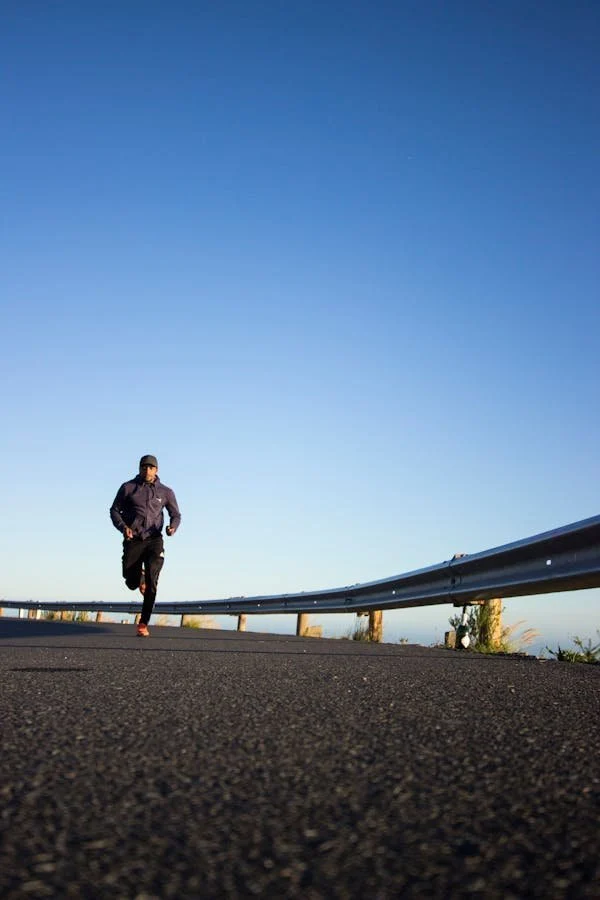 How to Use Short, High-Quality Speed Workouts to Break Plateaus Before Autumn Races