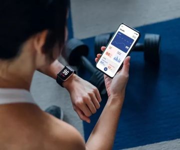 The Best Ways to Track Training Load Using a Wearable in Fall 2025
