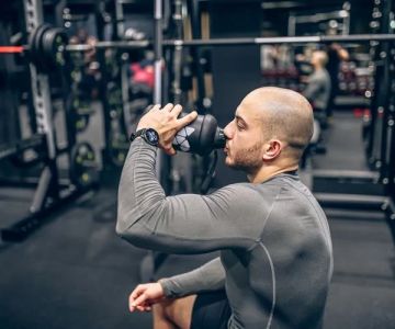 The Role of Protein Timing Around Workouts for Muscle and Recovery This Fall