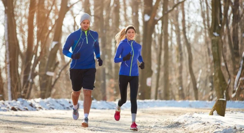 The Best Ways to Keep Motivation High When the Days Get Shorter This Late Fall Season
