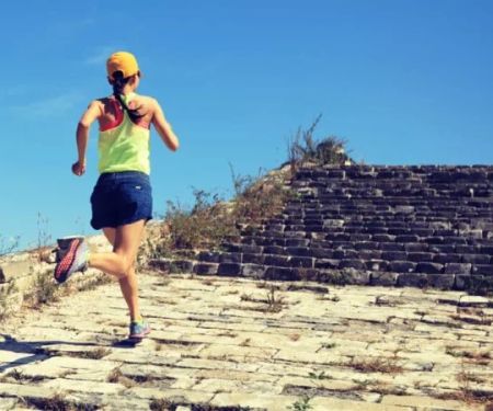 How to Use Tempo and Long Run Mixes to Build Confidence and Speed for Autumn Races