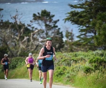 How to Train for a Hilly Marathon: Strength Cycles, Pace Strategy and Recovery Plans
