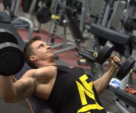 How to Build Muscle with Proper Form and Technique – Tips for Effective Muscle Growth