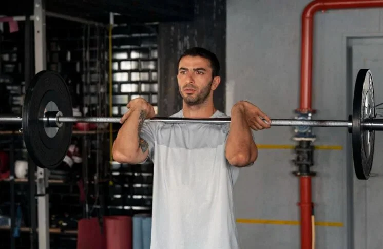 How to Build Bigger Shoulders with Proper Technique