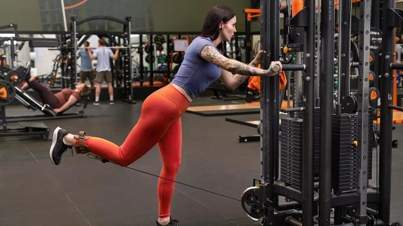How to Build Muscle Mass Naturally Without Supplements | Hot Fitness